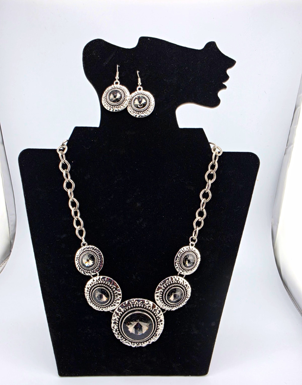 Silver Tone Clear Round Crystal Rhinestone Necklace And Dangle Earrings Set